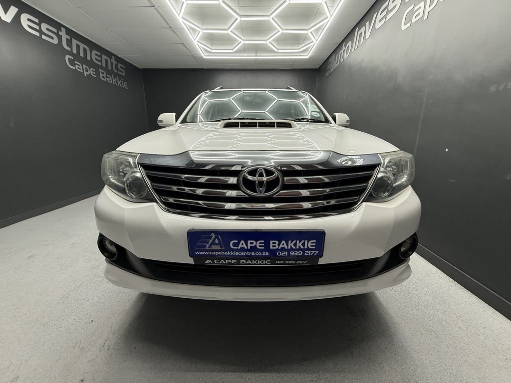 TOYOTA FORTUNER FORTUNER 2.5D-4D RB A/T - 7