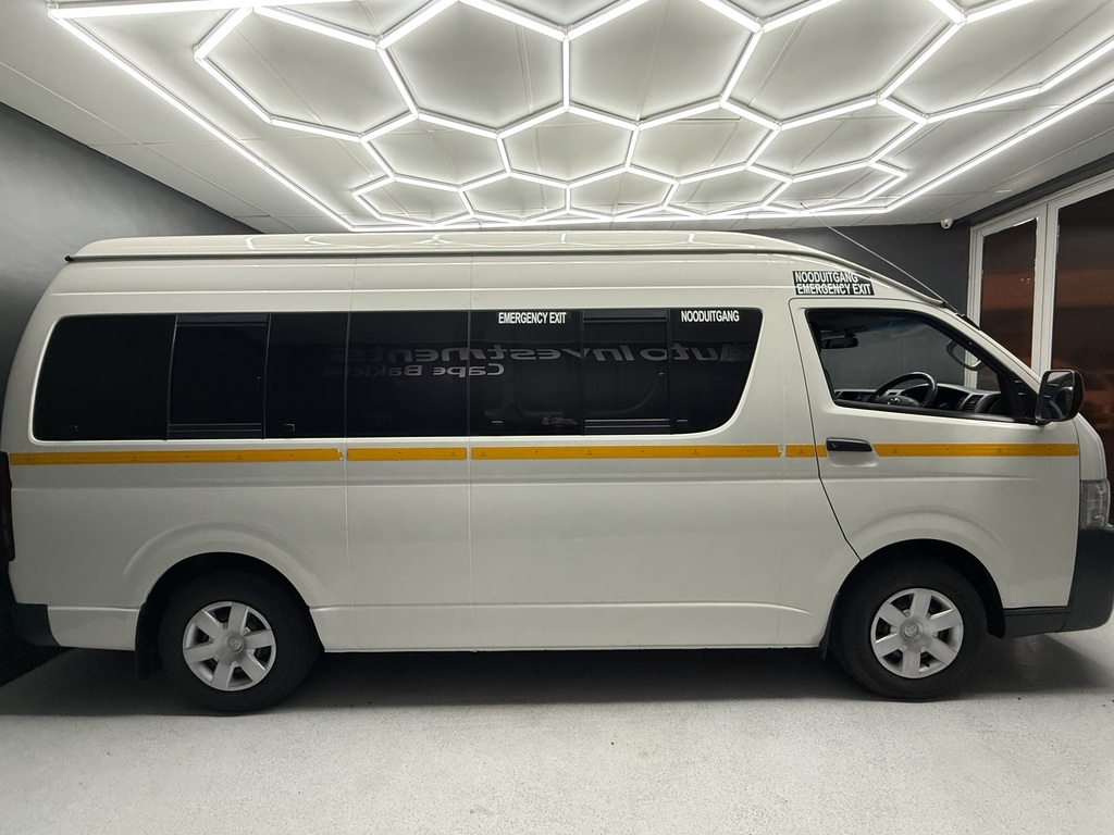 TOYOTA QUANTUM QUANTUM/HIACE 2.5 D-4D SESFIKILE 16s - 2