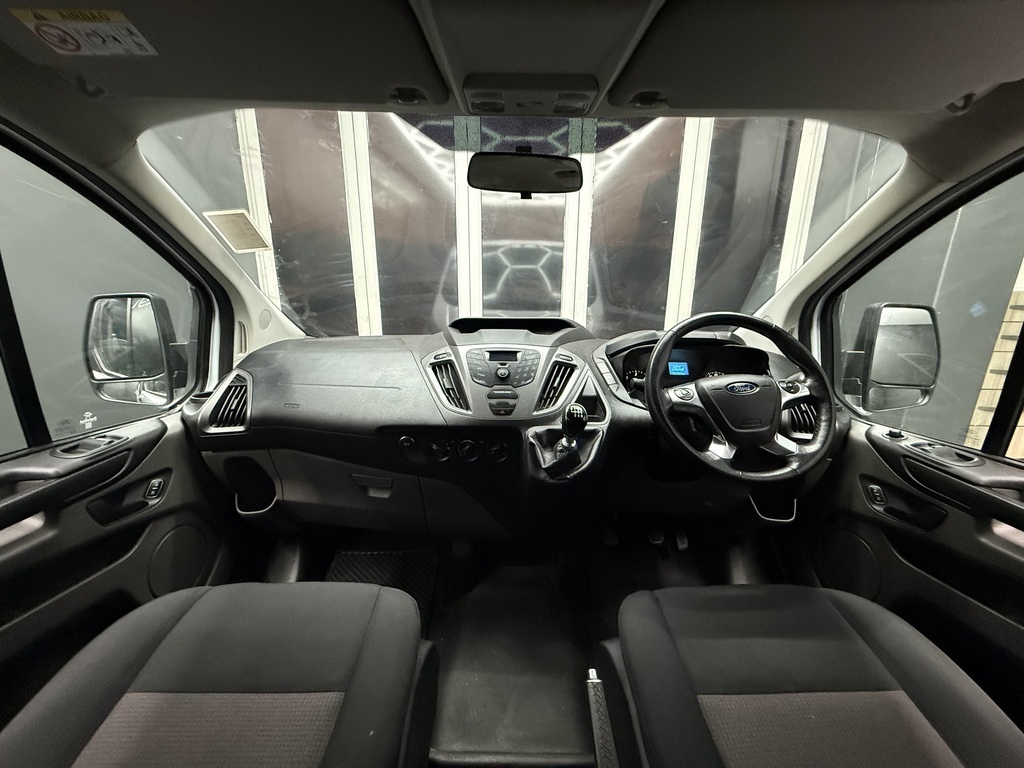 FORD TOURNEO TOURNEO CUSTOM 2.2TDCi  AMBIENTE LWB - 11