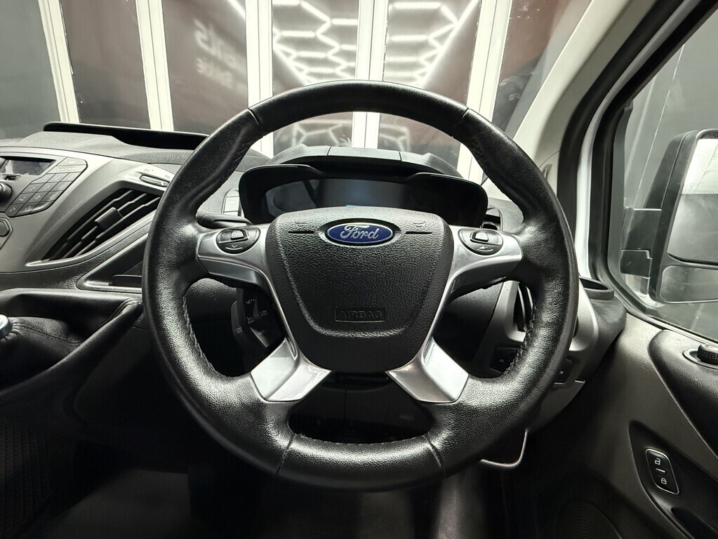 FORD TOURNEO TOURNEO CUSTOM 2.2TDCi  AMBIENTE LWB - 12