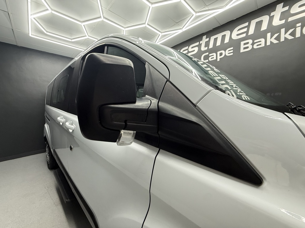 FORD TOURNEO TOURNEO CUSTOM 2.2TDCi  AMBIENTE LWB - 17