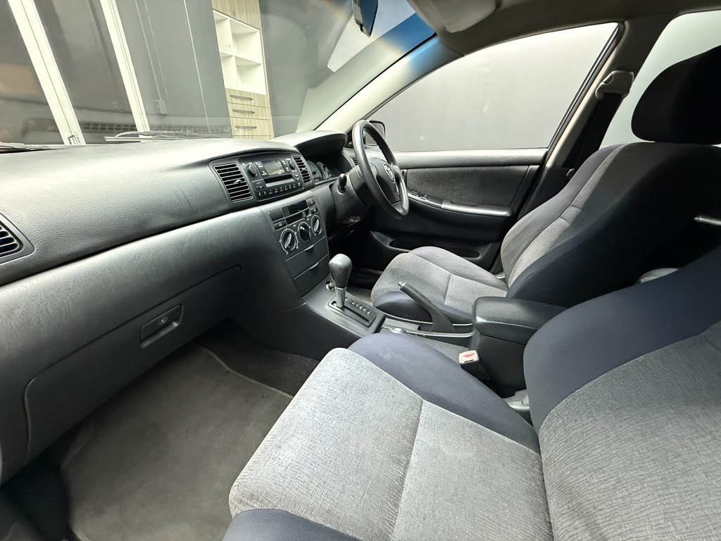 TOYOTA COROLLA COROLLA 180i GLS A/T - 10