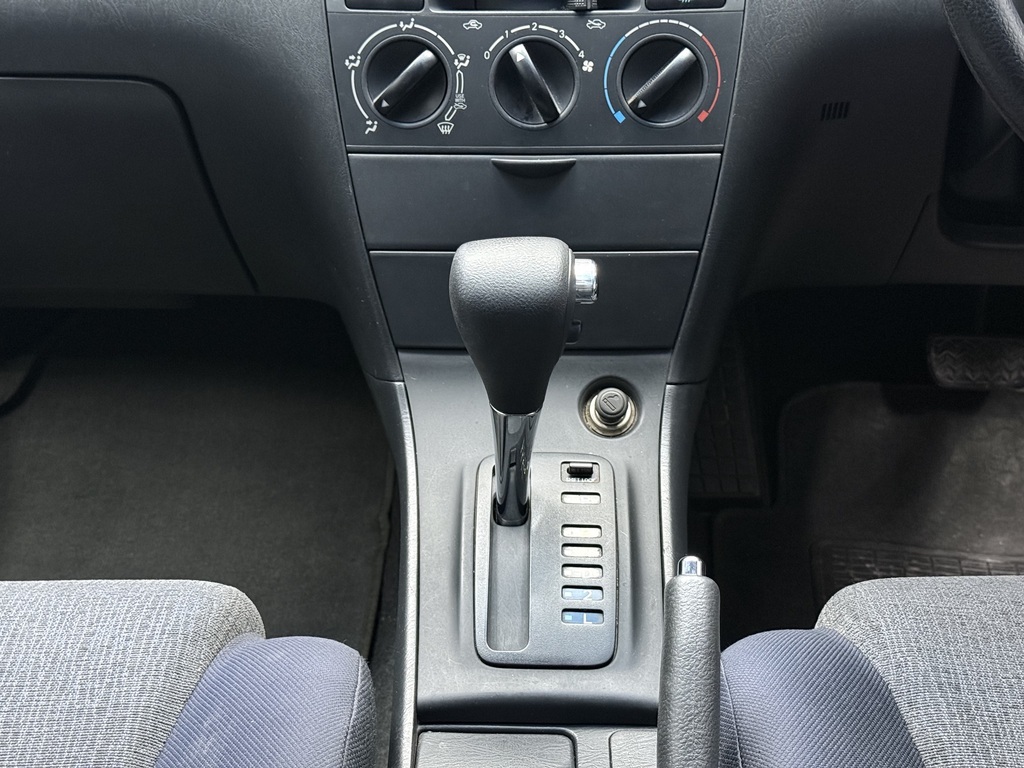 TOYOTA COROLLA COROLLA 180i GLS A/T - 14