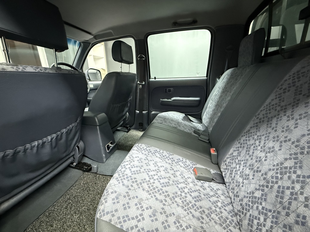 TOYOTA HI-LUX HILUX 3000KZ-TE RAIDER 4X4 P/U D/C - 10