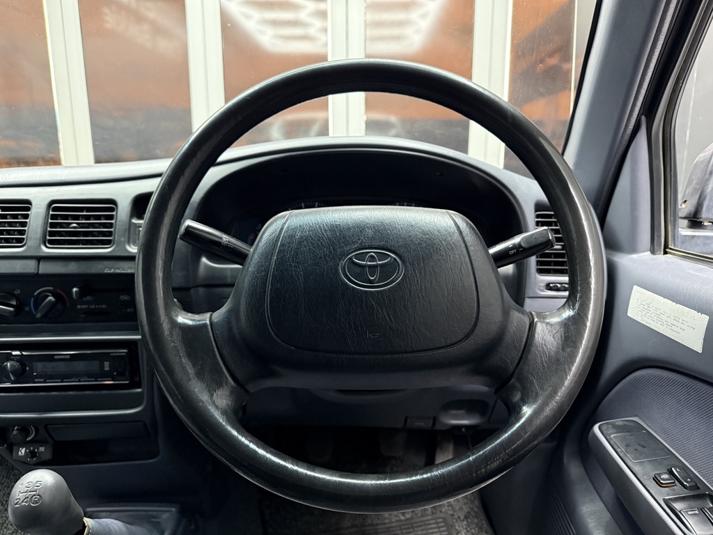 TOYOTA HI-LUX HILUX 3000KZ-TE RAIDER 4X4 P/U D/C - 12
