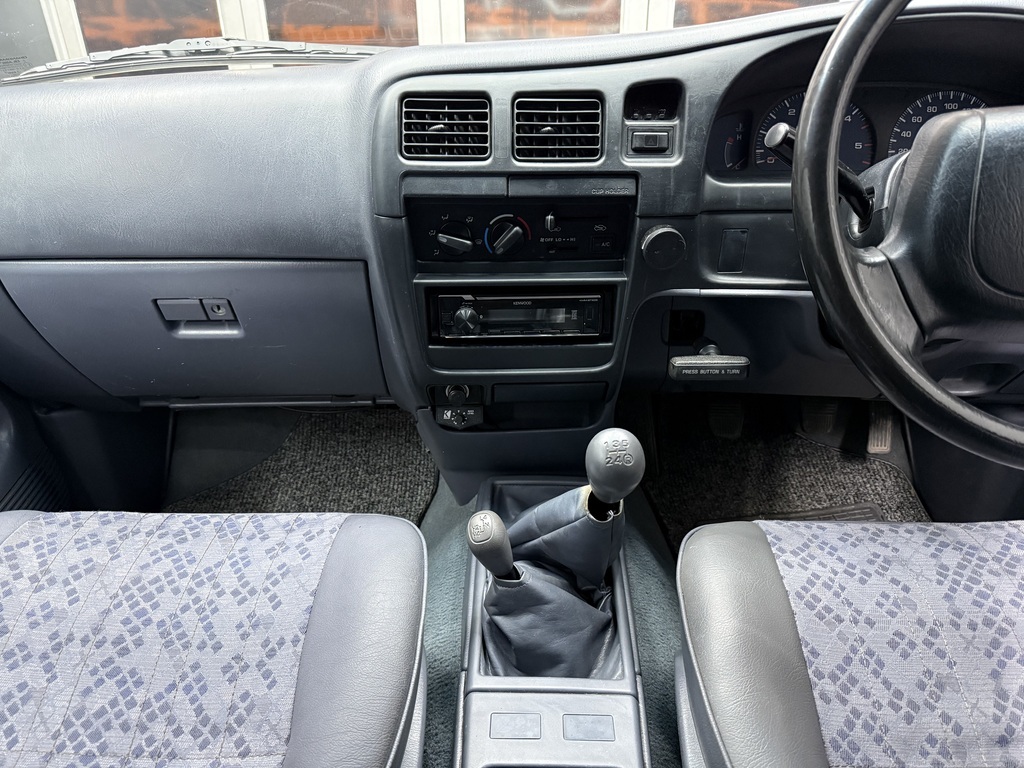 TOYOTA HI-LUX HILUX 3000KZ-TE RAIDER 4X4 P/U D/C - 13