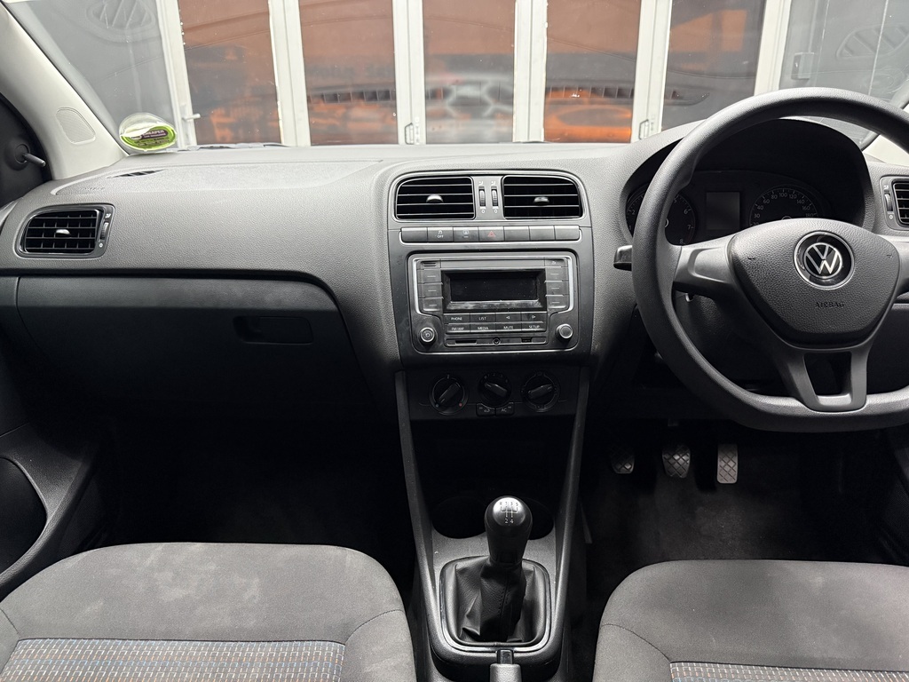 VOLKSWAGEN POLO VIVO POLO VIVO 1.4 TRENDLINE (5DR) - 12