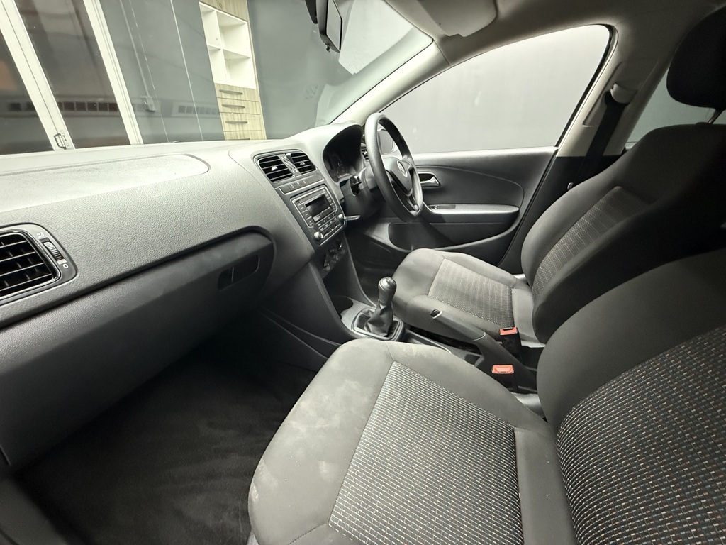 VOLKSWAGEN POLO VIVO POLO VIVO 1.4 TRENDLINE (5DR) - 9