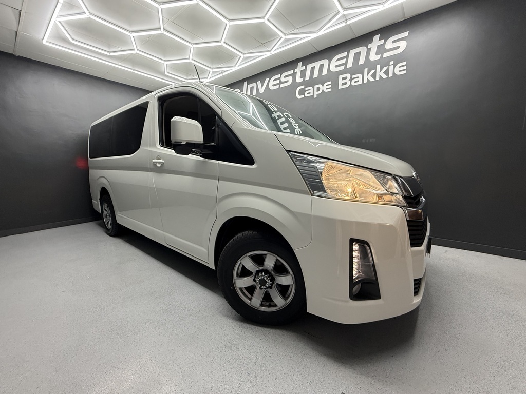 TOYOTA QUANTUM QUANTUM 2.8 GL 11 SEAT - 1