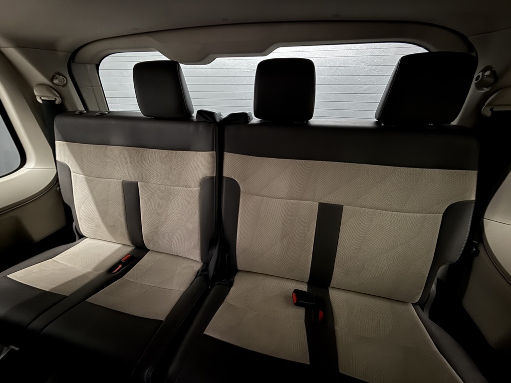 TOYOTA QUANTUM QUANTUM 2.8 GL 11 SEAT - 12