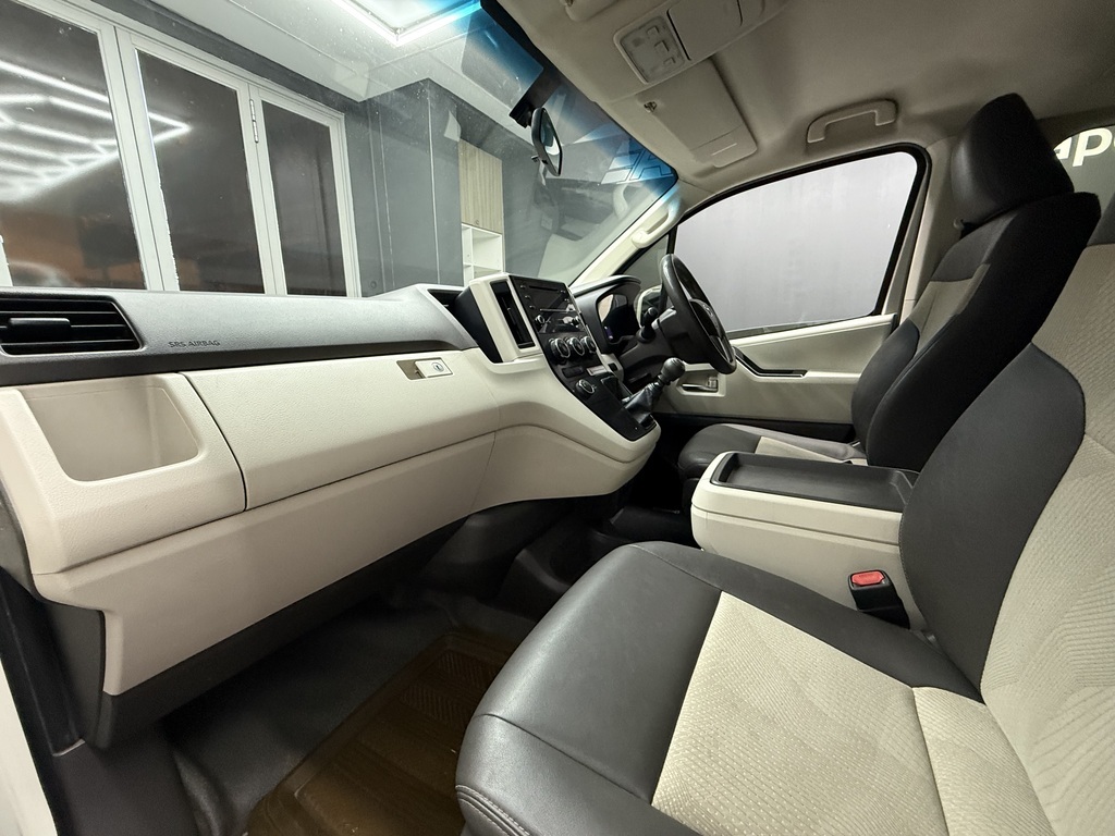 TOYOTA QUANTUM QUANTUM 2.8 GL 11 SEAT - 9
