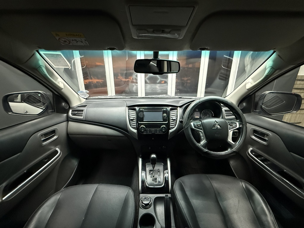 MITSUBISHI TRITON TRITON 2.4 Di-DC 4X4 A/T P/U D/C - 11