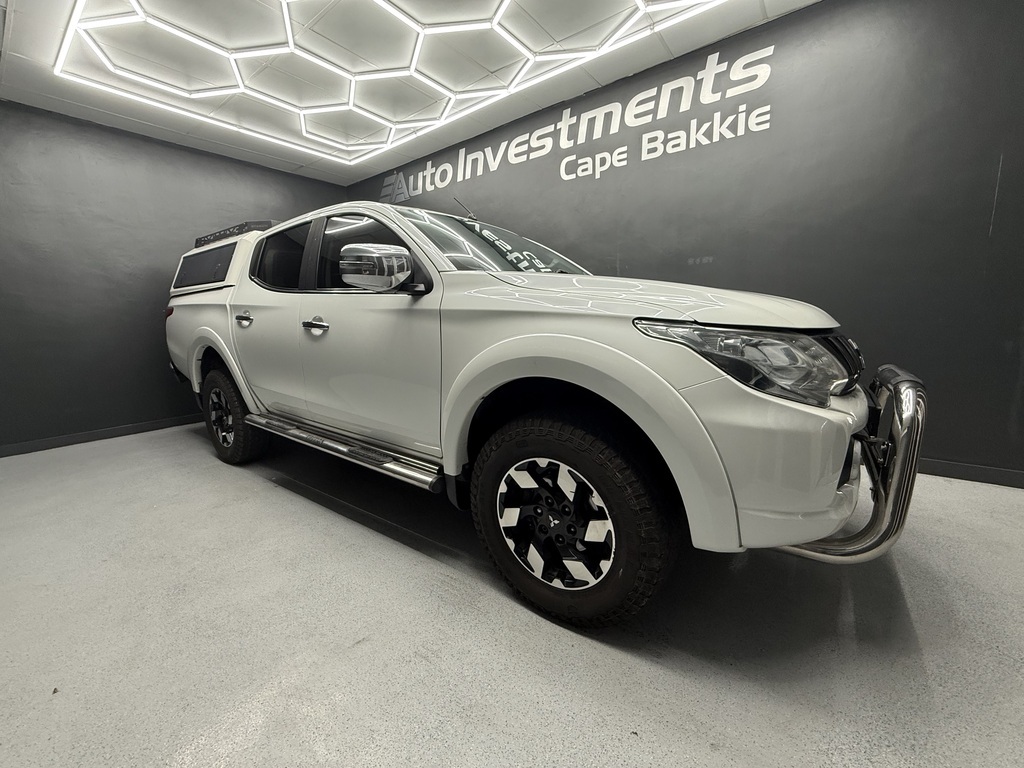 MITSUBISHI TRITON TRITON 2.4 Di-DC 4X4 A/T P/U D/C - 8