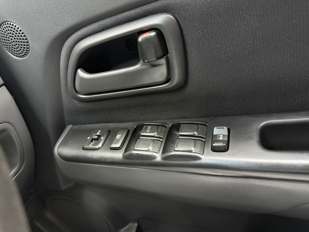 ISUZU KB KB250 LE P/U D/C (KB72) - 14