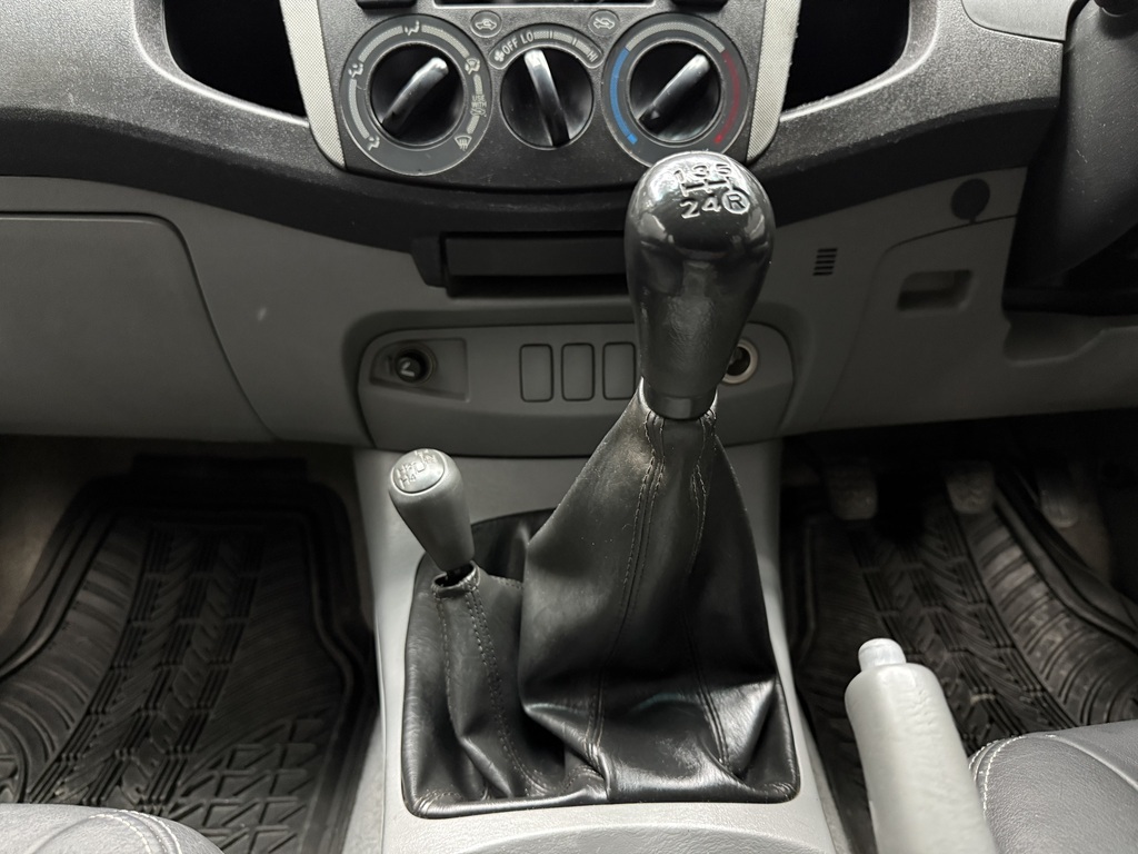 TOYOTA HI-LUX HILUX 3.0D-4D RAIDER 4X4 P/U D/C - 15