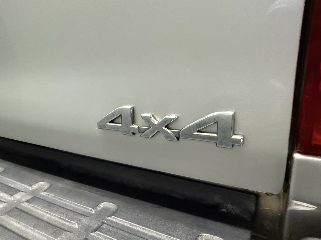 TOYOTA HI-LUX HILUX 3.0D-4D RAIDER 4X4 P/U D/C - 19