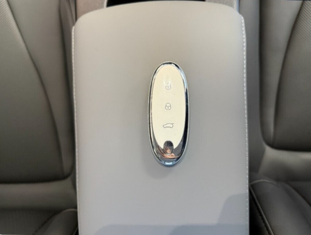 DONGFENG BOX BOX E2 330 - 9