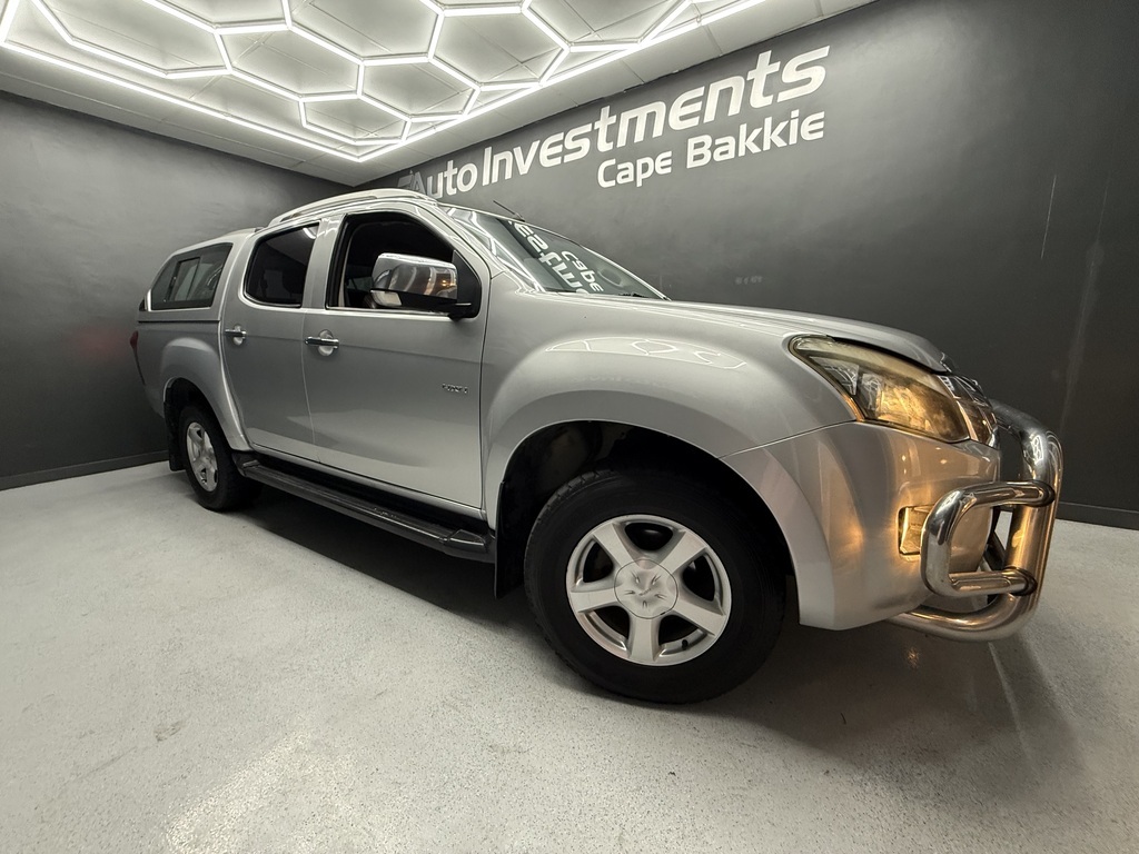 ISUZU KB KB300D-TEQ LX 4X4 P/U D/C - 1