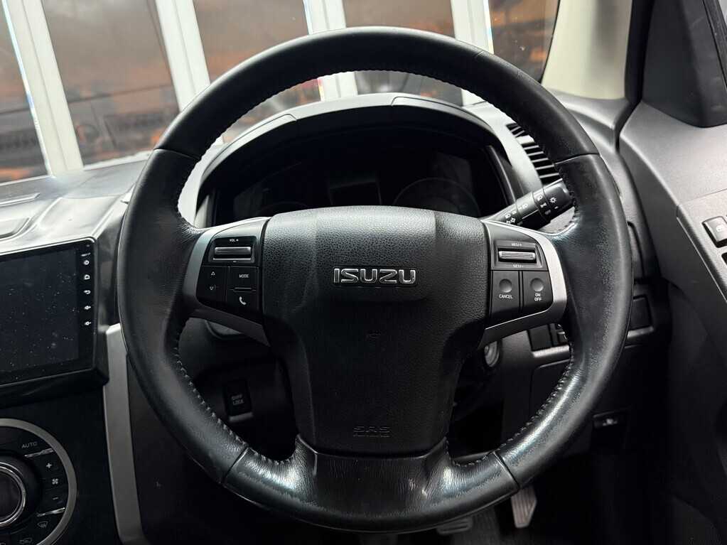ISUZU KB KB300D-TEQ LX 4X4 P/U D/C - 12