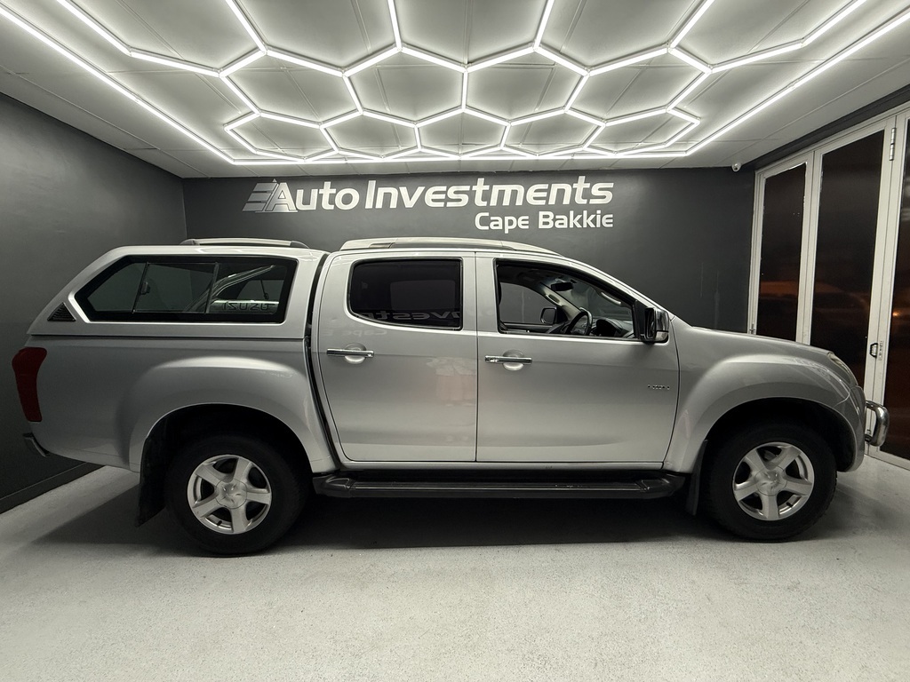 ISUZU KB KB300D-TEQ LX 4X4 P/U D/C - 2