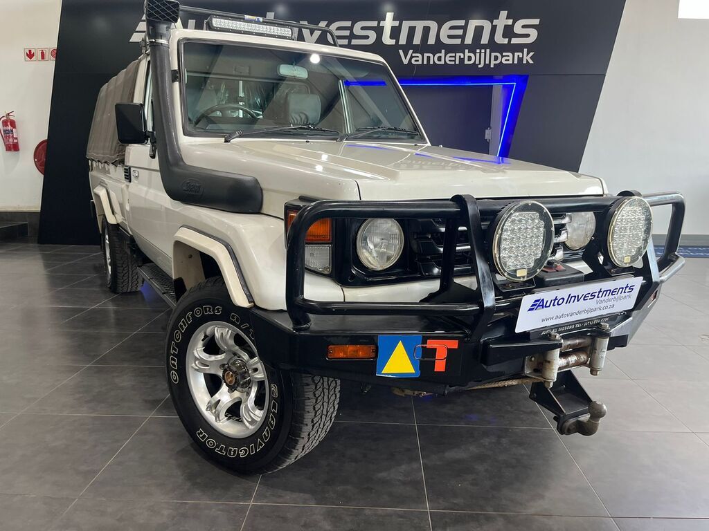 2005 Toyota Land Cruiser 4.5 Petrol Pick Up