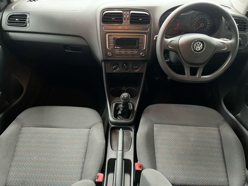 VOLKSWAGEN POLO VIVO POLO VIVO 1.4 TRENDLINE (5DR)