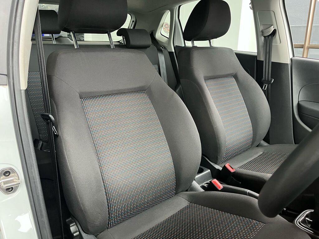 VOLKSWAGEN POLO VIVO POLO VIVO 1.4 TRENDLINE (5DR)