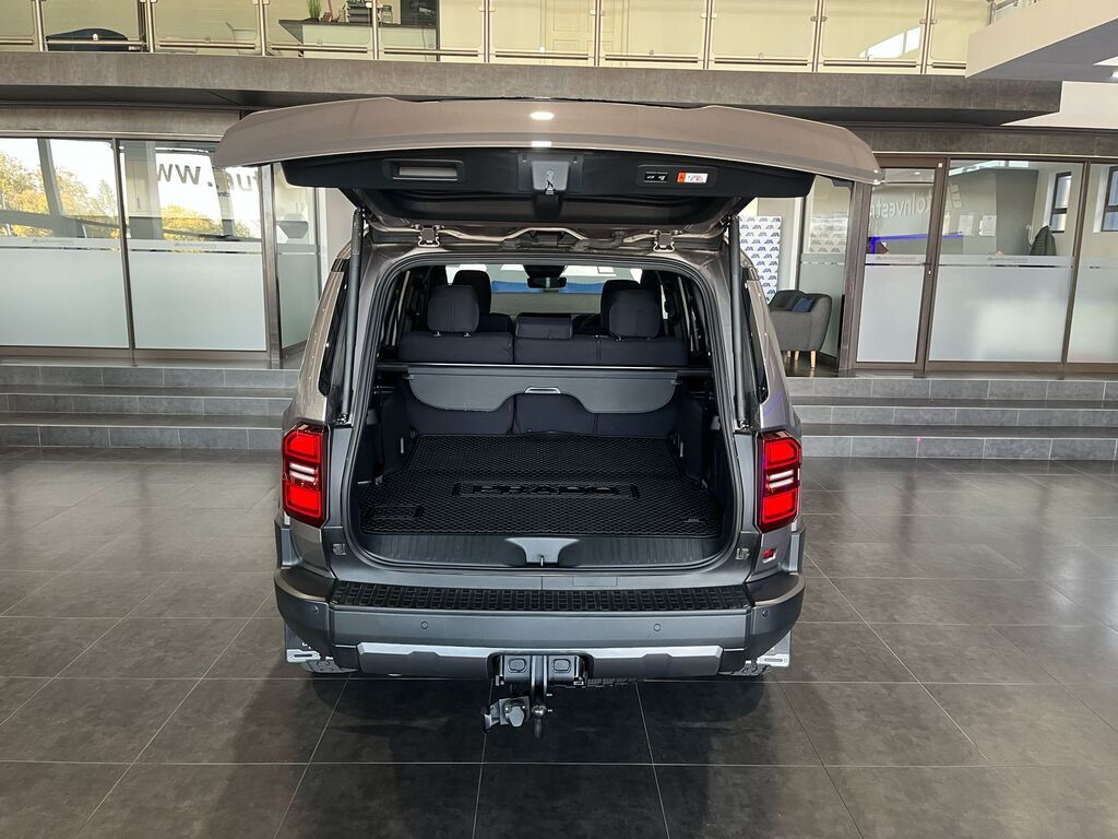 TOYOTA PRADO PRADO VX-R FIRST EDITION 2.8GD A/T