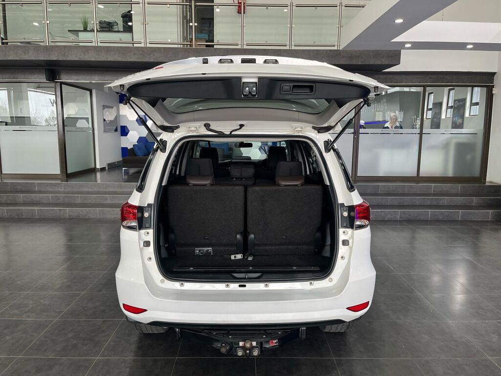 TOYOTA FORTUNER FORTUNER 2.8GD-6 4X4 A/T