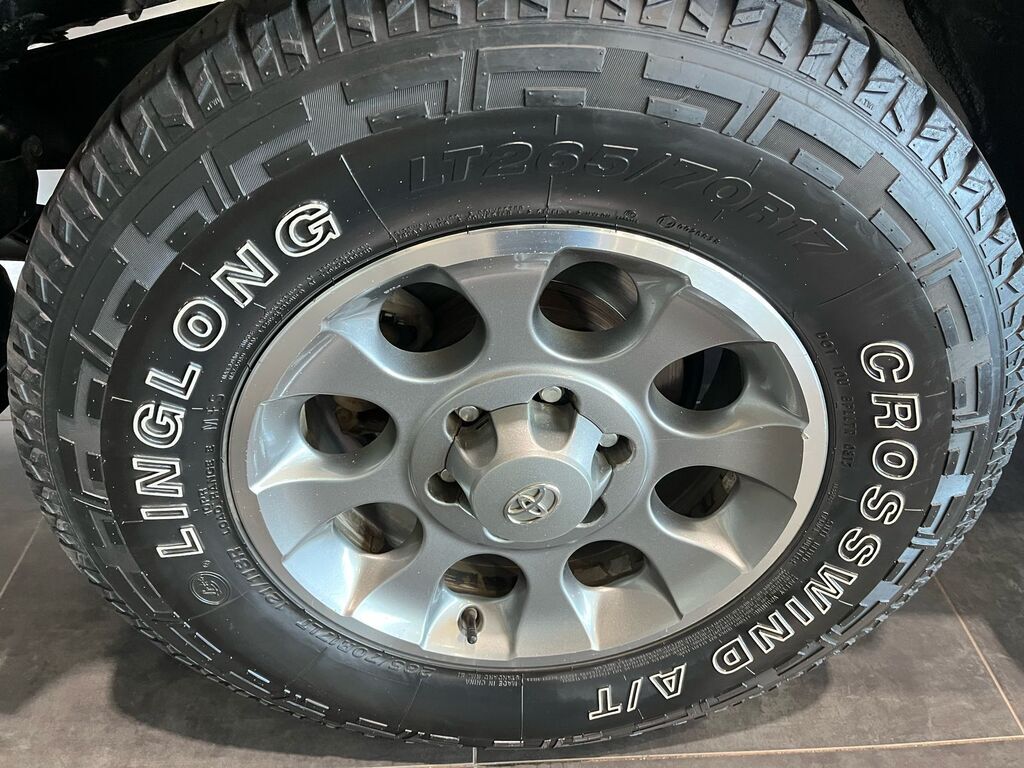 TOYOTA LANDCRUISER L/CRUISER FJ 4.0 V6 CRUISER
