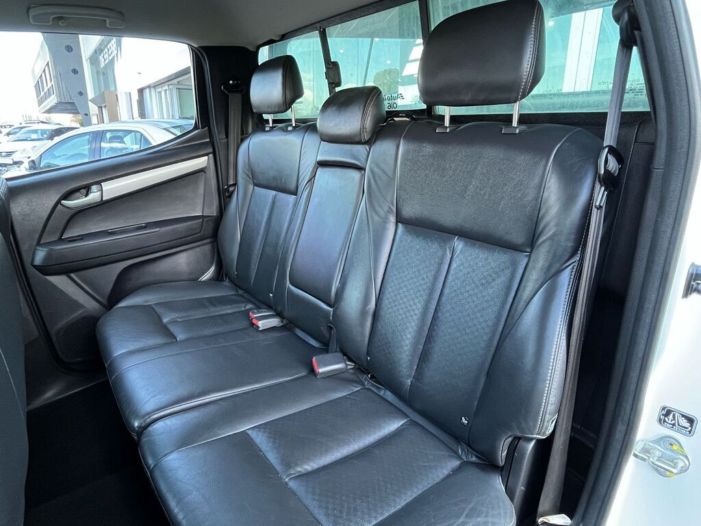ISUZU KB KB 300 D-TEQ LX 4X4 P/U D/C