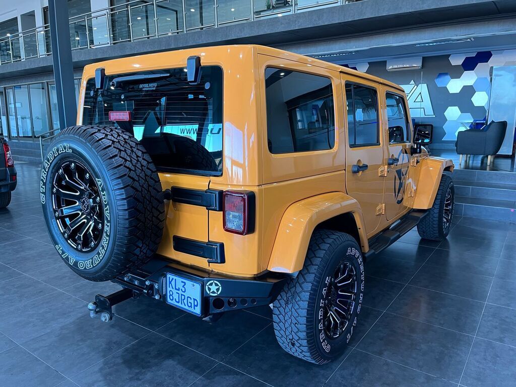 JEEP WRANGLER WRANGLER UNLTD SAHARA 3.6L V6 A/T
