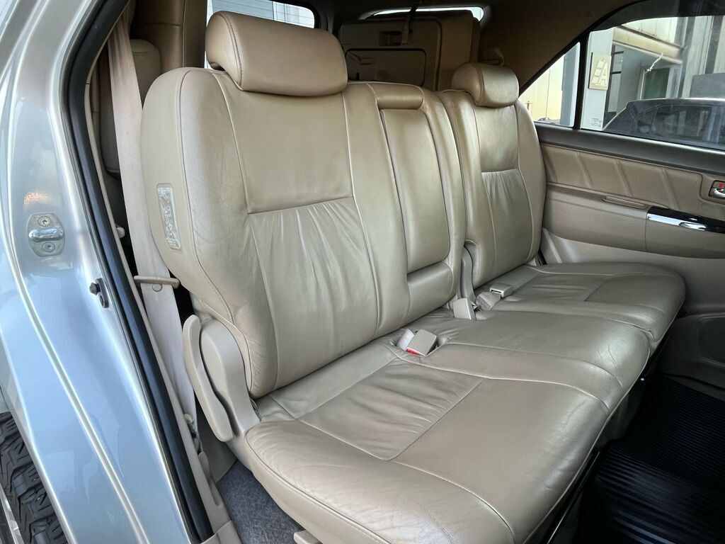 TOYOTA FORTUNER FORTUNER 3.0D-4D R/B A/T