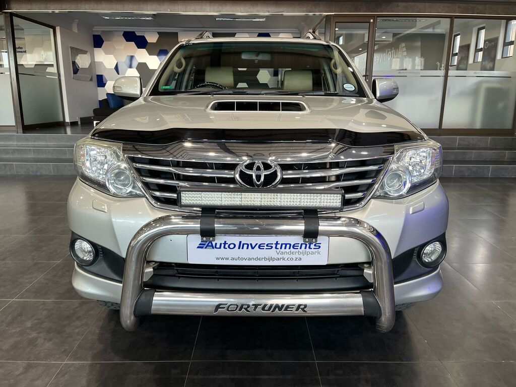 TOYOTA FORTUNER FORTUNER 3.0D-4D R/B A/T