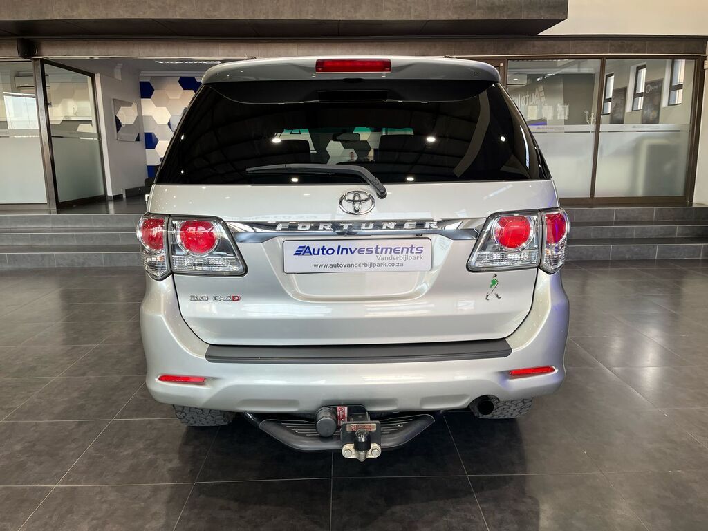 TOYOTA FORTUNER FORTUNER 3.0D-4D R/B A/T