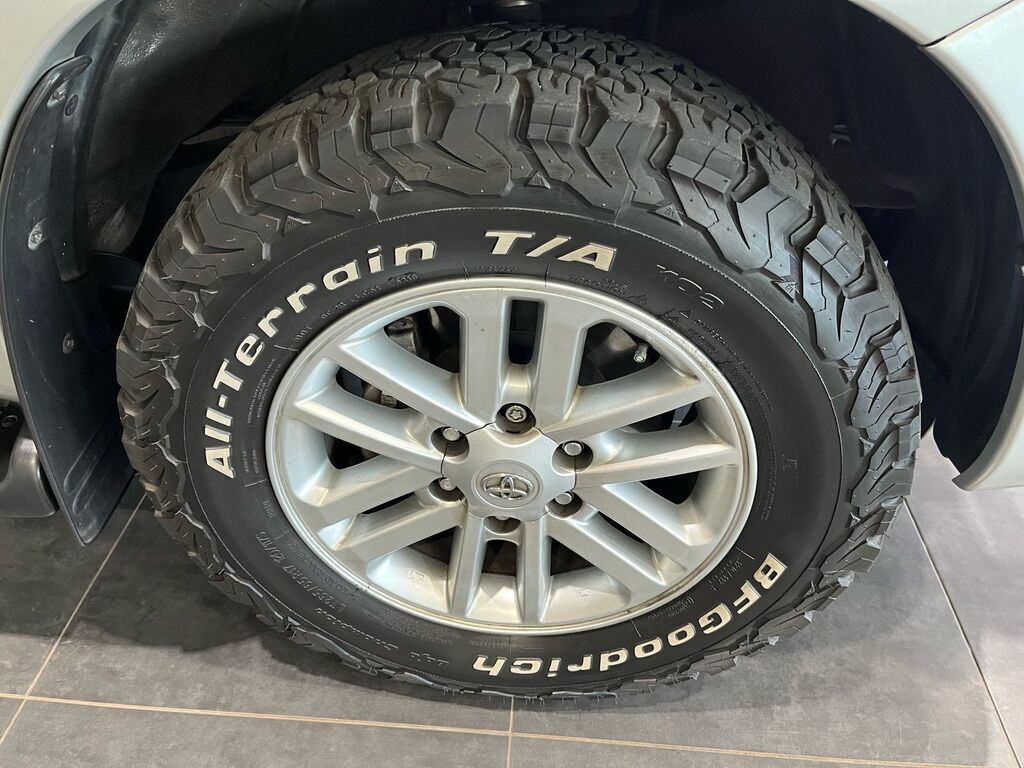 TOYOTA FORTUNER FORTUNER 3.0D-4D R/B A/T