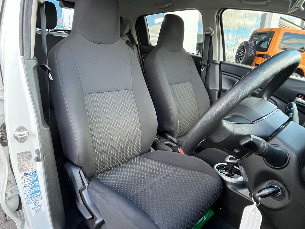 TOYOTA VITZ VITZ 1.0 XR AMT