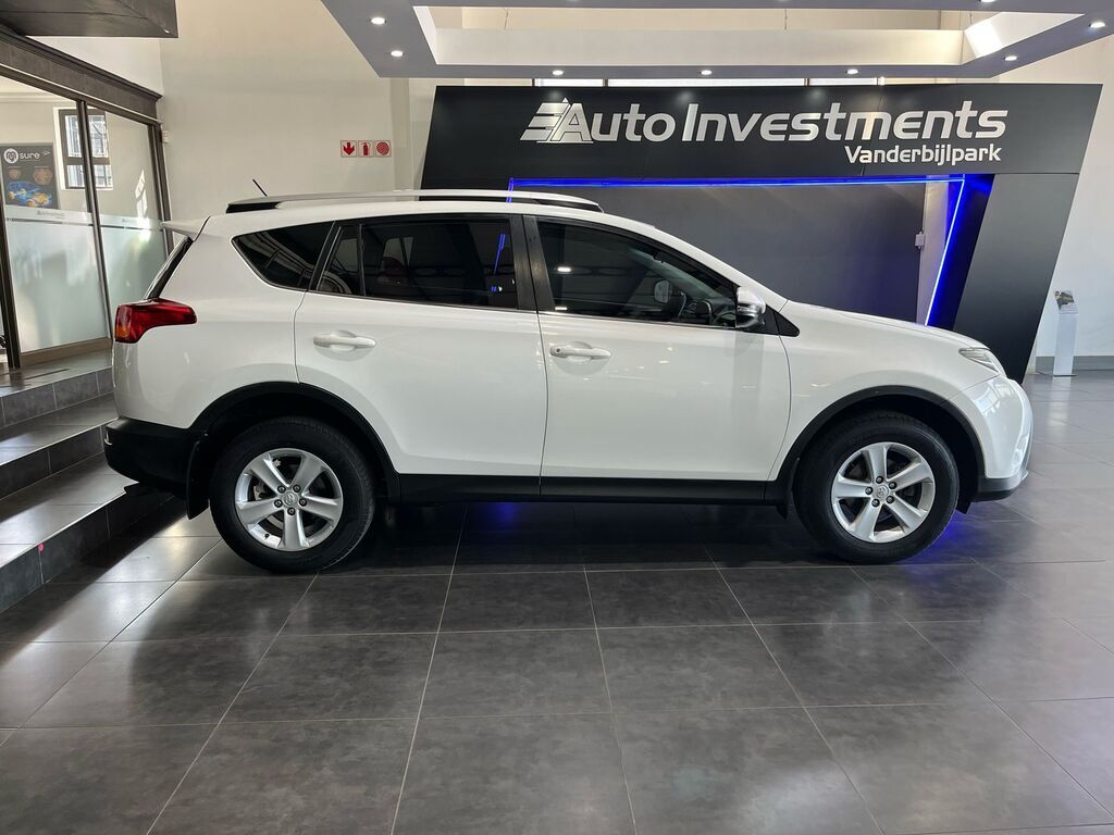 TOYOTA RAV 4 RAV4 2.0 GX - 15