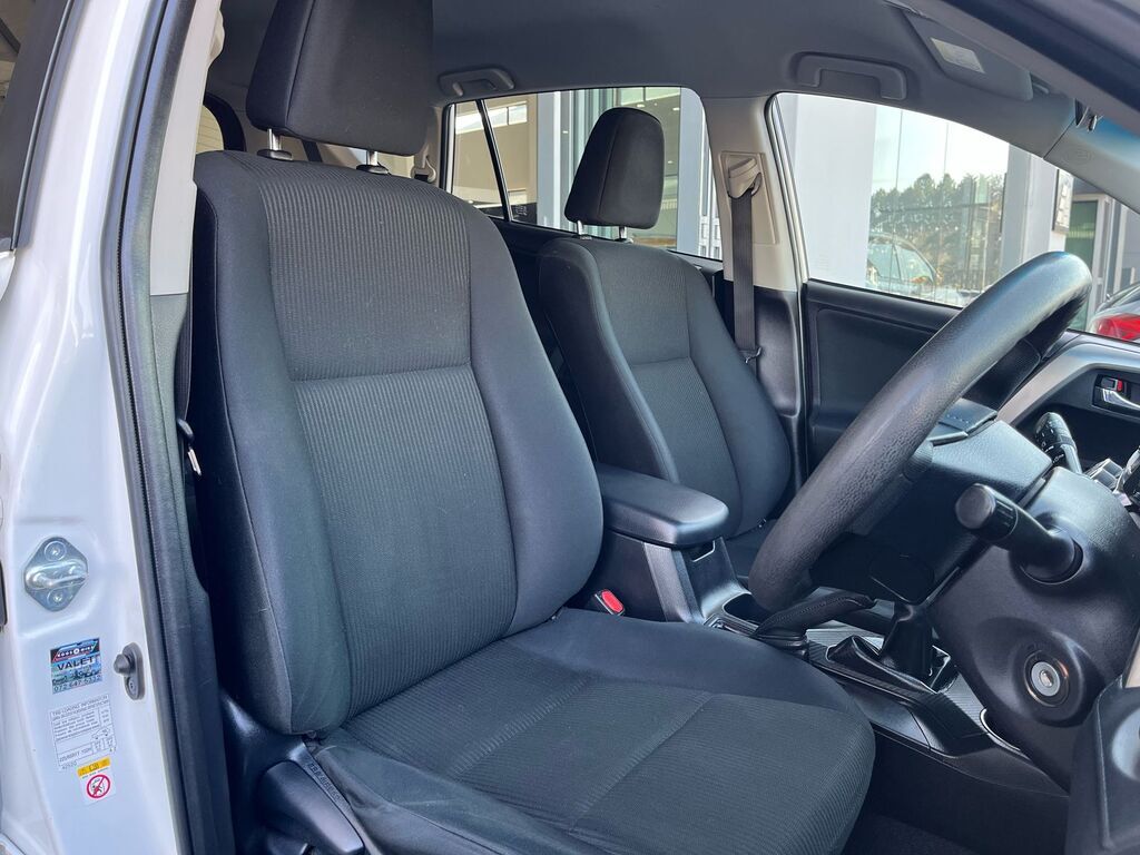 TOYOTA RAV 4 RAV4 2.0 GX - 7