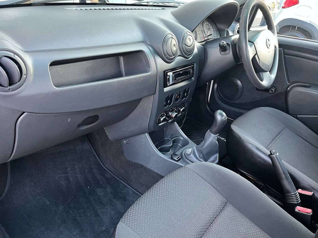 NISSAN NP200 NP200 1.6 A/C P/U S/C - 6