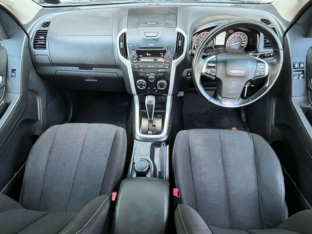ISUZU KB KB 300 D-TEQ LX A/T P/U E/CAB - 6