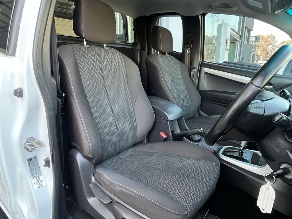 ISUZU KB KB 300 D-TEQ LX A/T P/U E/CAB - 7