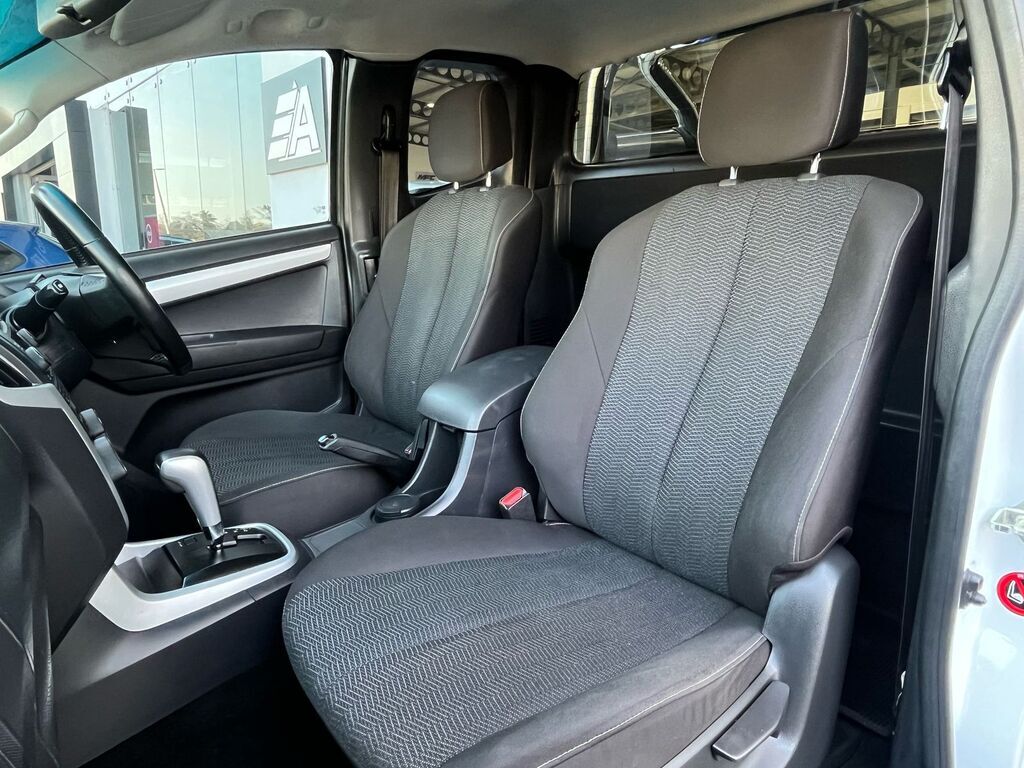 ISUZU KB KB 300 D-TEQ LX A/T P/U E/CAB - 8