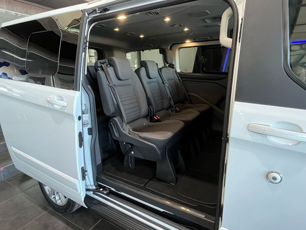 FORD TOURNEO TOURNEO CUSTOM LTD 2.0TDCI A/T (136KW) - 11