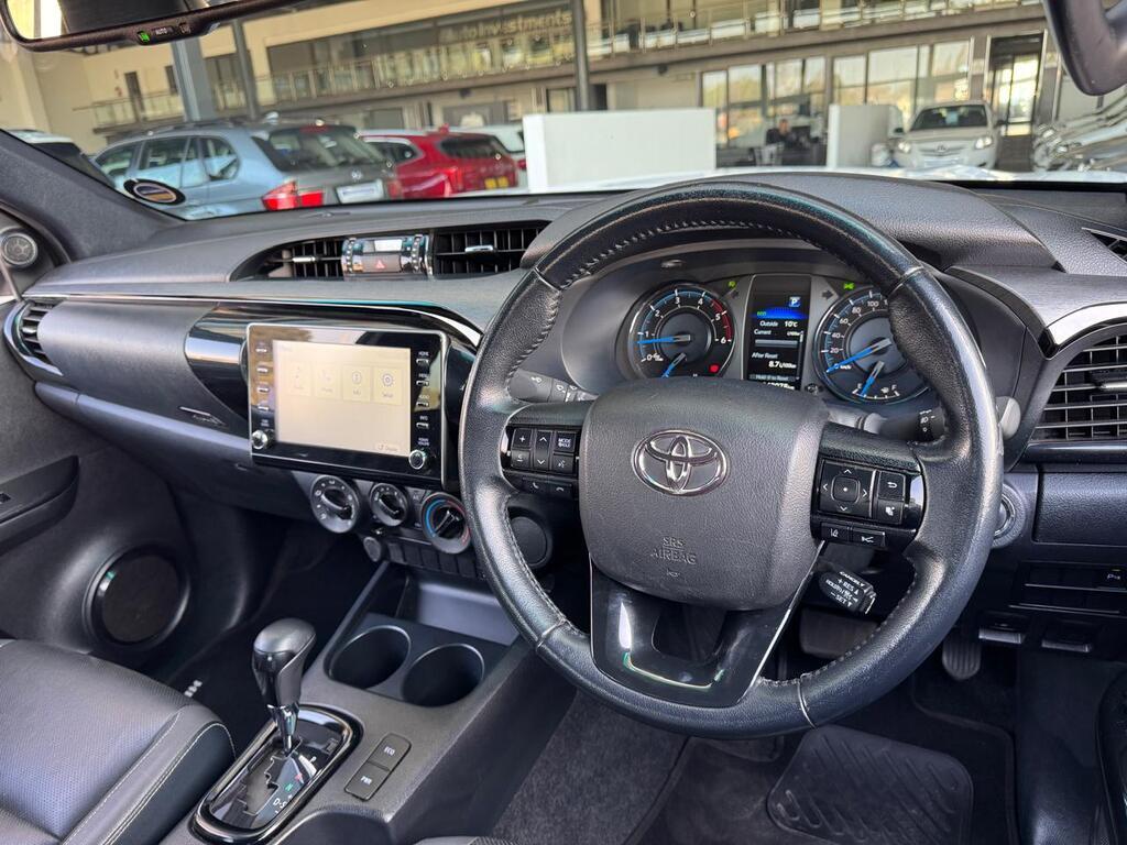 TOYOTA HILUX HILUX 2.8 GD-6 RB LEGEND A/T P/U E/CAB - 10