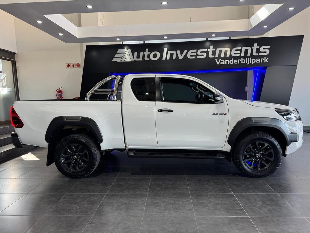 TOYOTA HILUX HILUX 2.8 GD-6 RB LEGEND A/T P/U E/CAB - 2