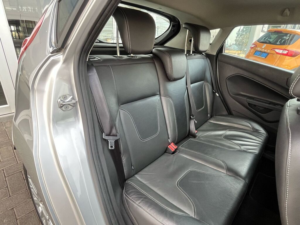 FORD FIESTA FIESTA 1.0 ECOBOOST TITANIUM POWERSHIFT 5DR - 10