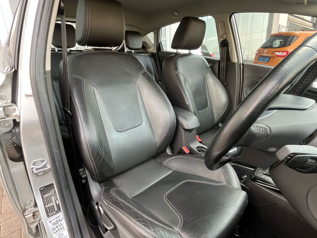 FORD FIESTA FIESTA 1.0 ECOBOOST TITANIUM POWERSHIFT 5DR - 7