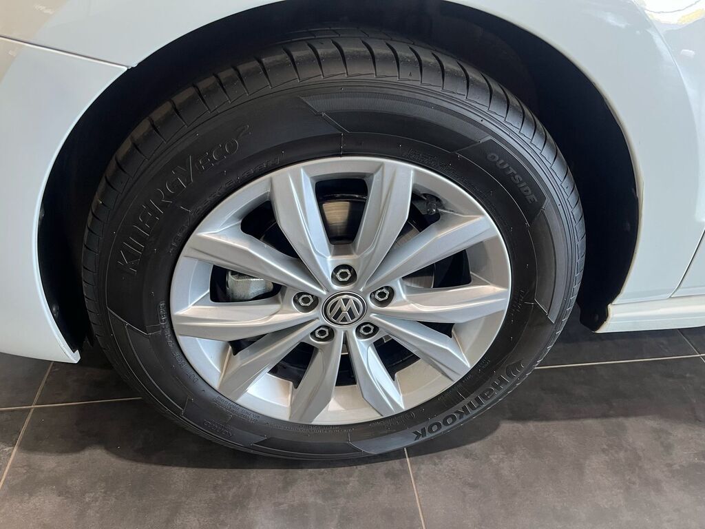 VOLKSWAGEN POLO VIVO POLO VIVO 1.4 TRENDLINE (5DR) - 19