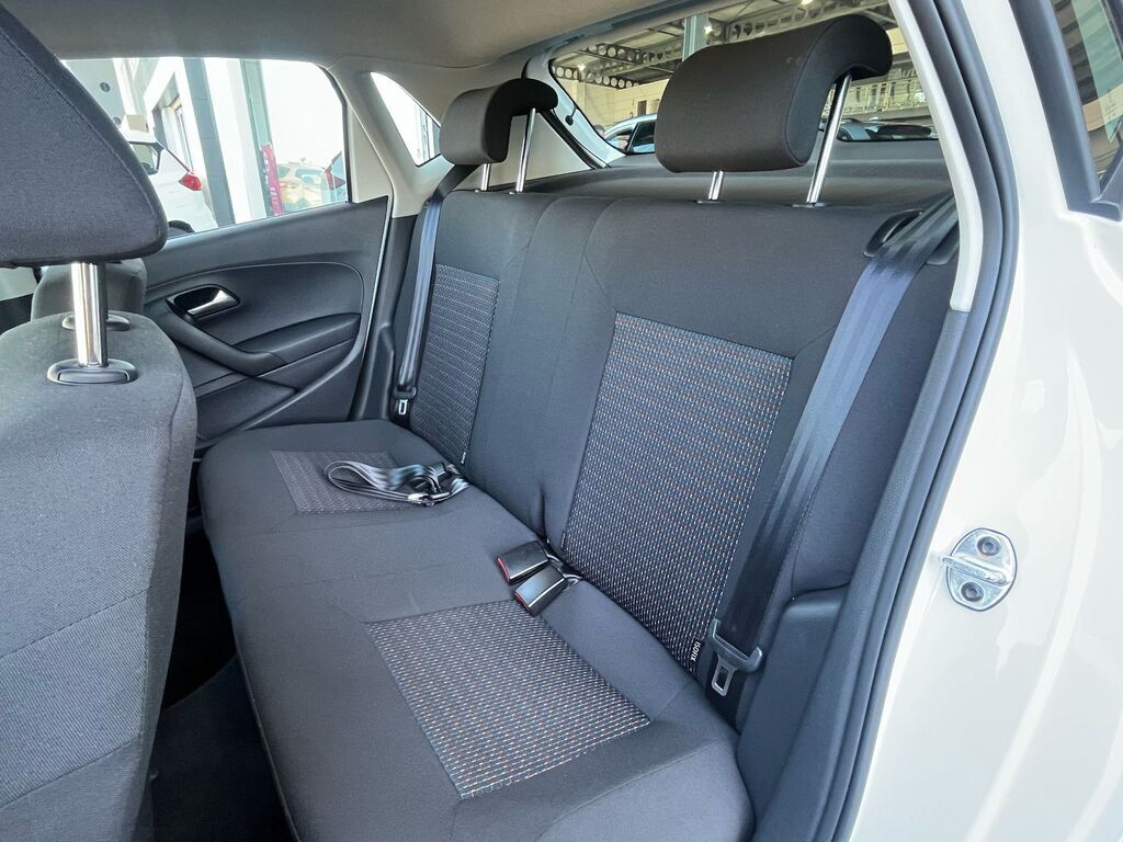 VOLKSWAGEN POLO VIVO POLO VIVO 1.4 TRENDLINE (5DR) - 9